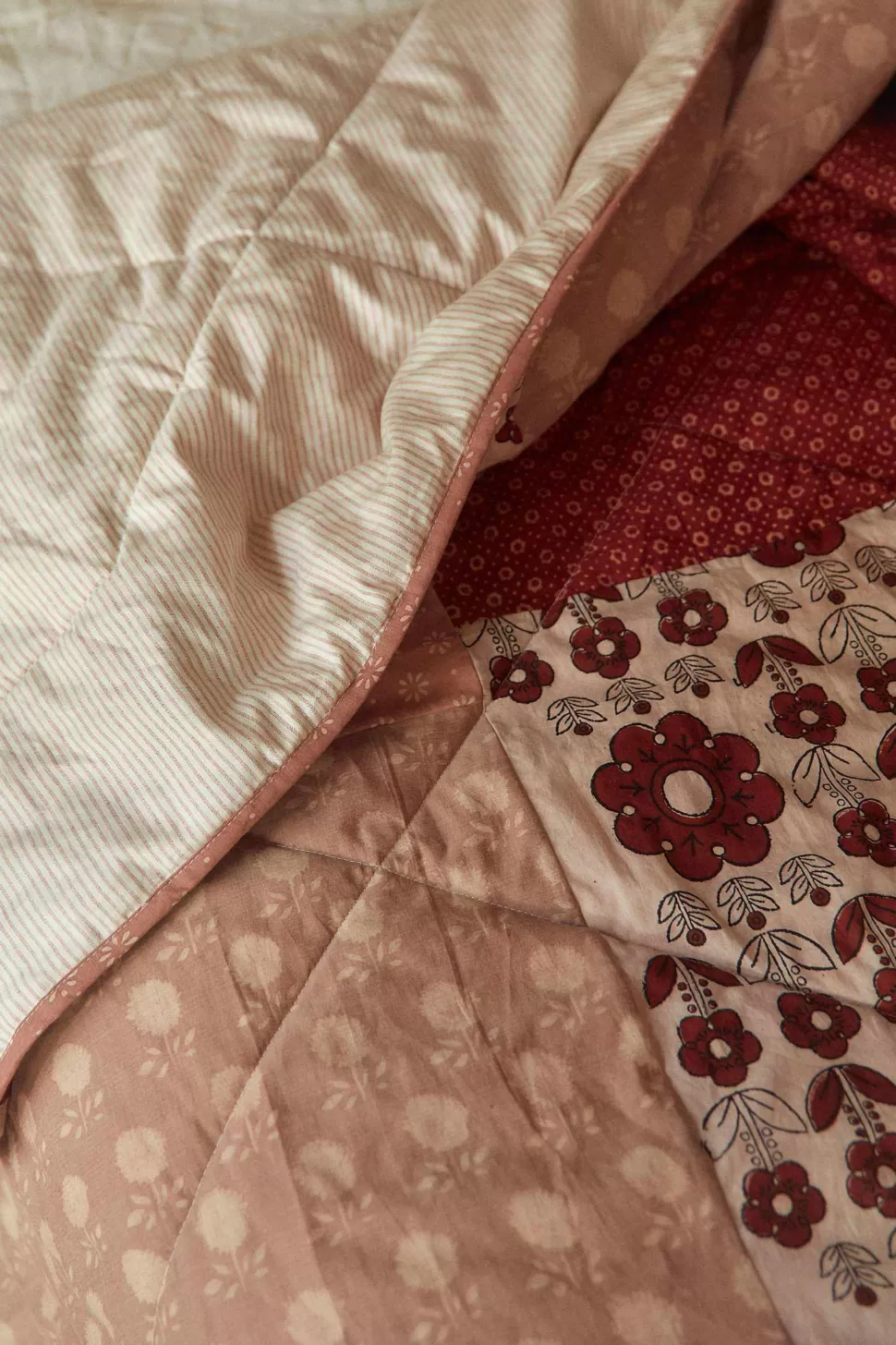 Women Christy Dawn Accessories & Offerings>The Quilted Duvet